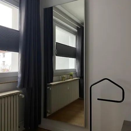 Juchmann Apartment *
